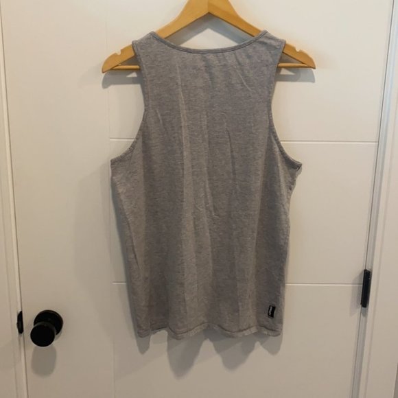 Oakley gray sleeveless tank top size small - Picture 6 of 8